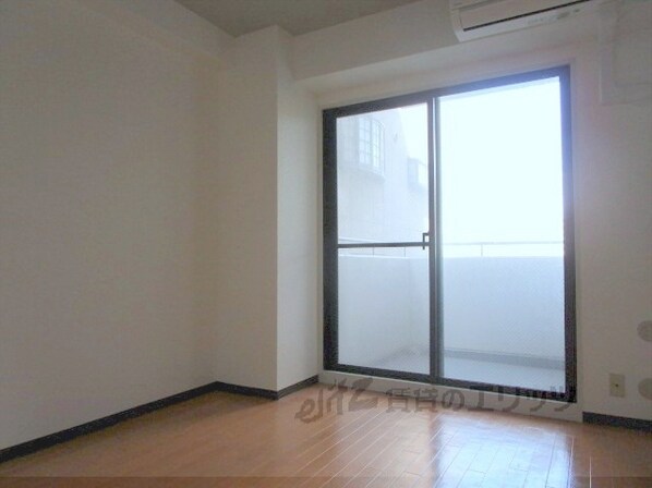 ロイヤル南茨木の物件内観写真